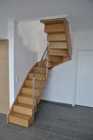 Ξύλινες σκάλες
