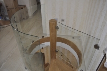 Κάγκελο από γυαλί