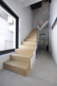 Σκάλες εσωτερικών χώρων