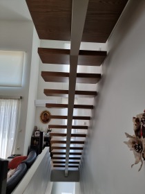 Εσωτερικού χώρου ξύλινες σκάλες