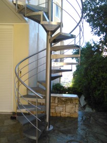 inox εξωτερική σκάλα