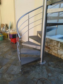 Εξωτερική σκάλα
