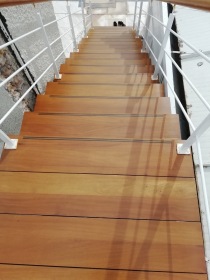 Σκάλα εξωτερικού χώρου